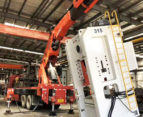 惠民提升工作效率，选择优质折臂吊租赁服务