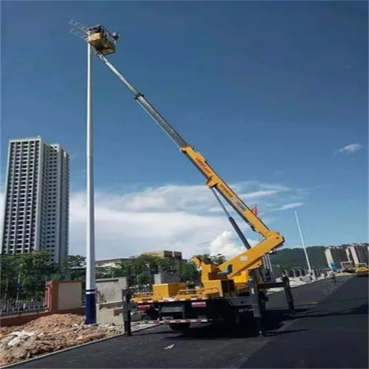 惠民维修路灯的曲臂升降车出租